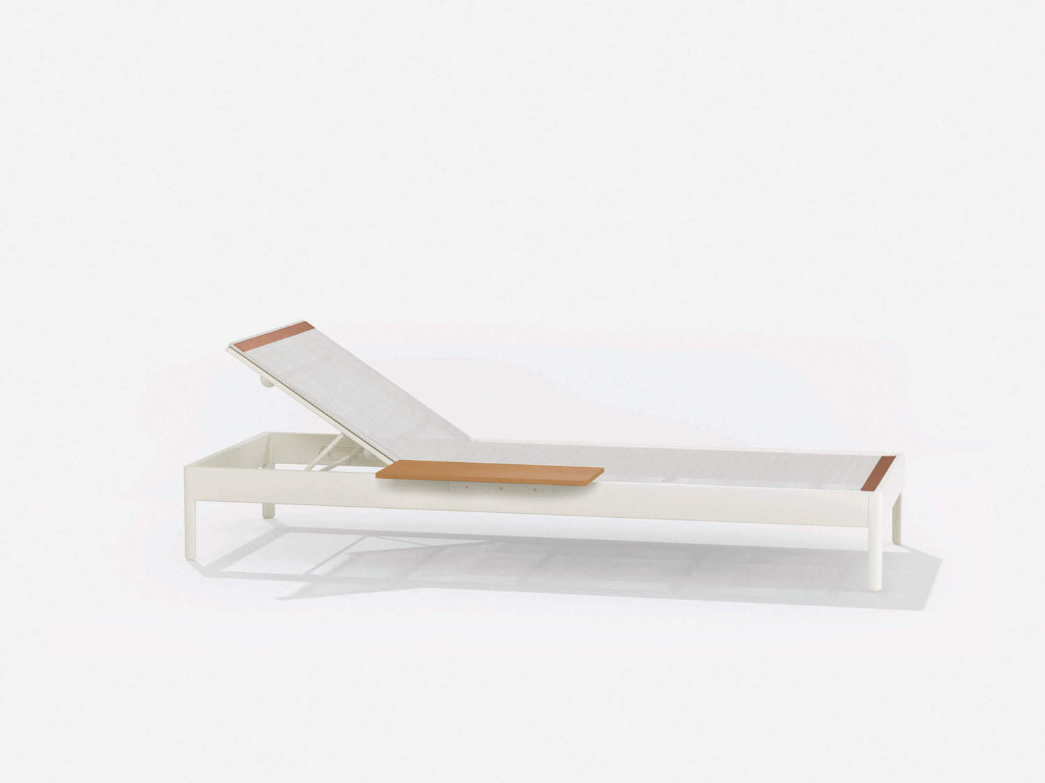 Solaris Evo | Sunlounger with small table on the right Solaris Evo | Sunlounger with small table on the right
