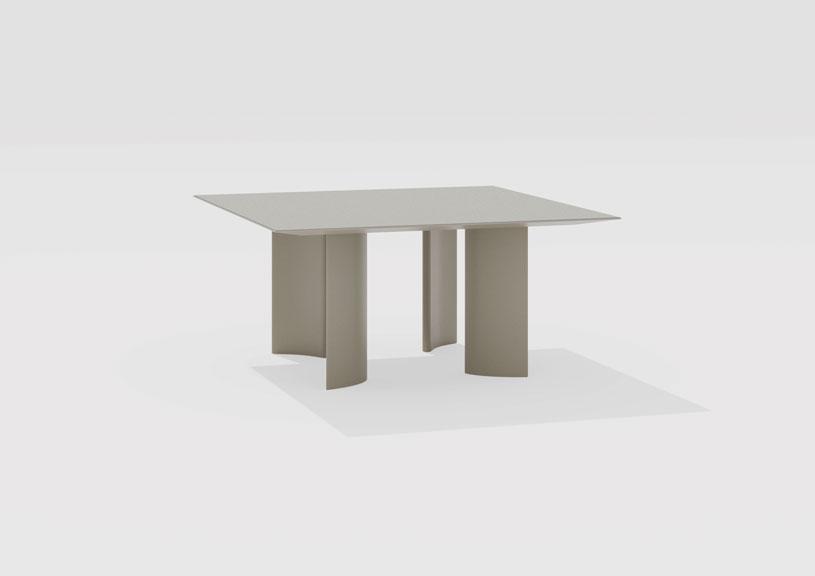 Naca | Tavolo quadrato con piano in alluminio puntinato 150 x 150 x h 72 cm
