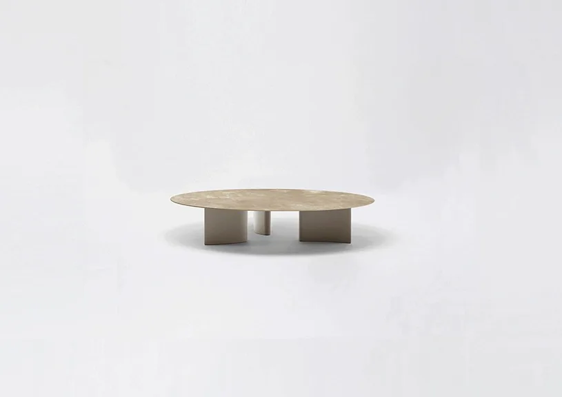 Naca | Tavolo basso tondo con piano in gres porcellanato ø 80/120 x h 21 cm